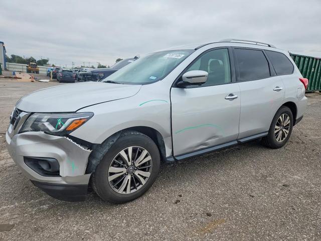 2018 NISSAN PATHFINDER SL  