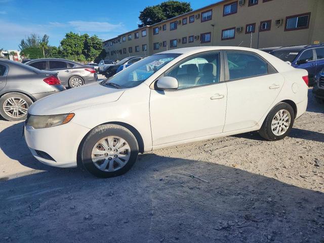 2010 KIA FORTE LX  