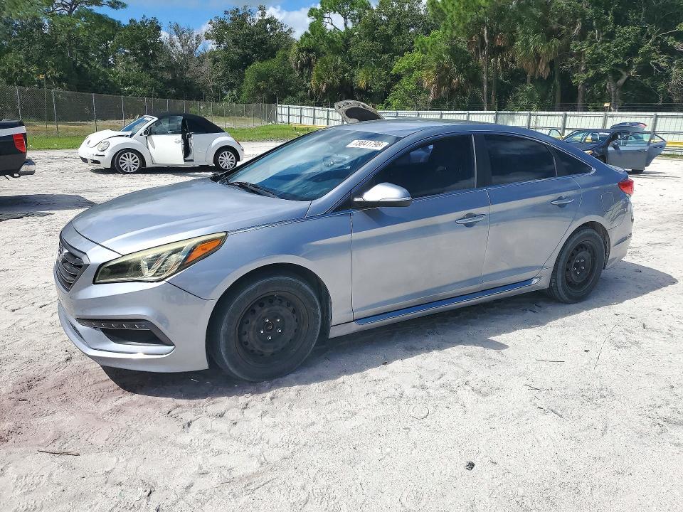 2016 HYUNDAI SONATA SPORT  