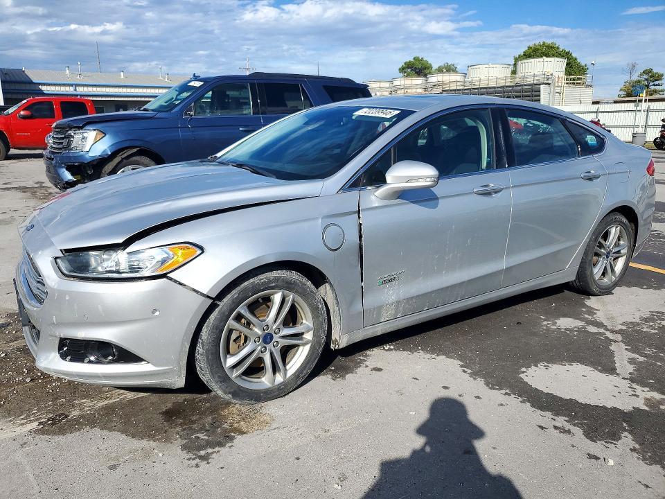 2016 FORD FUSION TITANIUM PHEV  