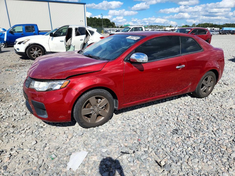 2010 KIA FORTE KOUP EX  