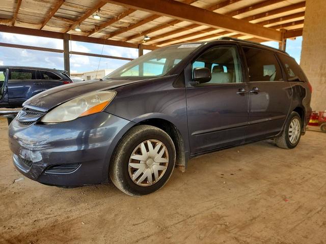 2010 TOYOTA SIENNA LE 7-PASSENGER  