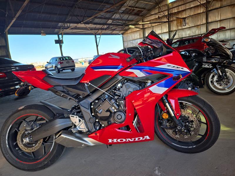 2026 HONDA CBR650 R  