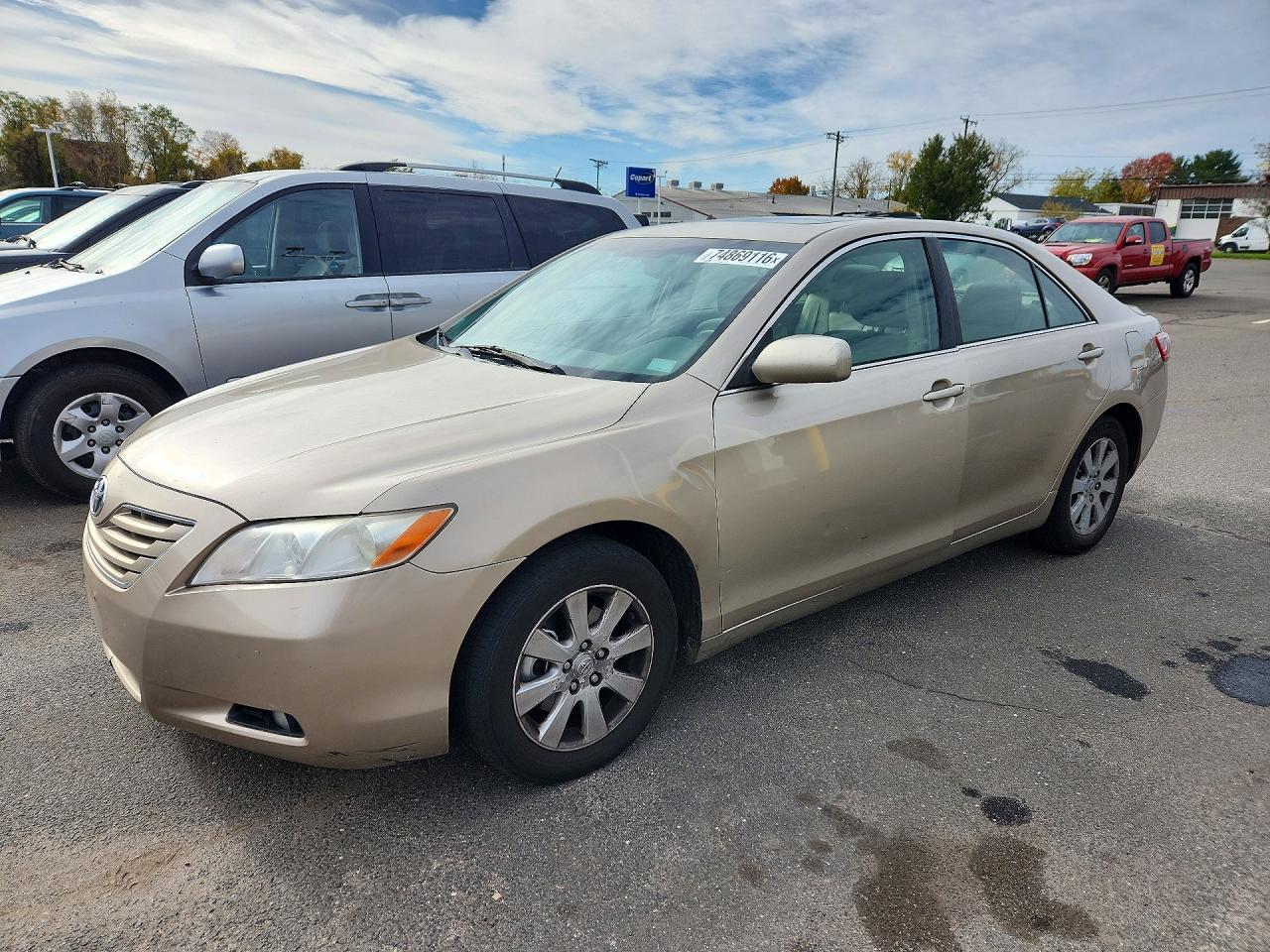 Vue de 2007 TOYOTA CAMRY XLE, angle 1