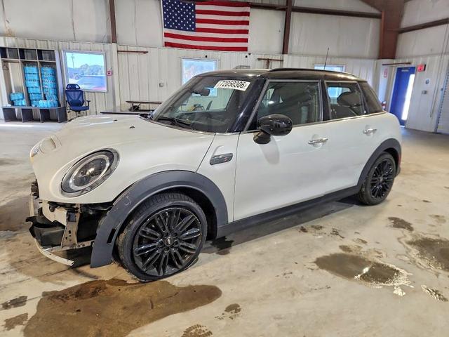 2022 MINI COOPER
