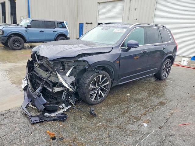 2016 VOLVO XC90 T6  
