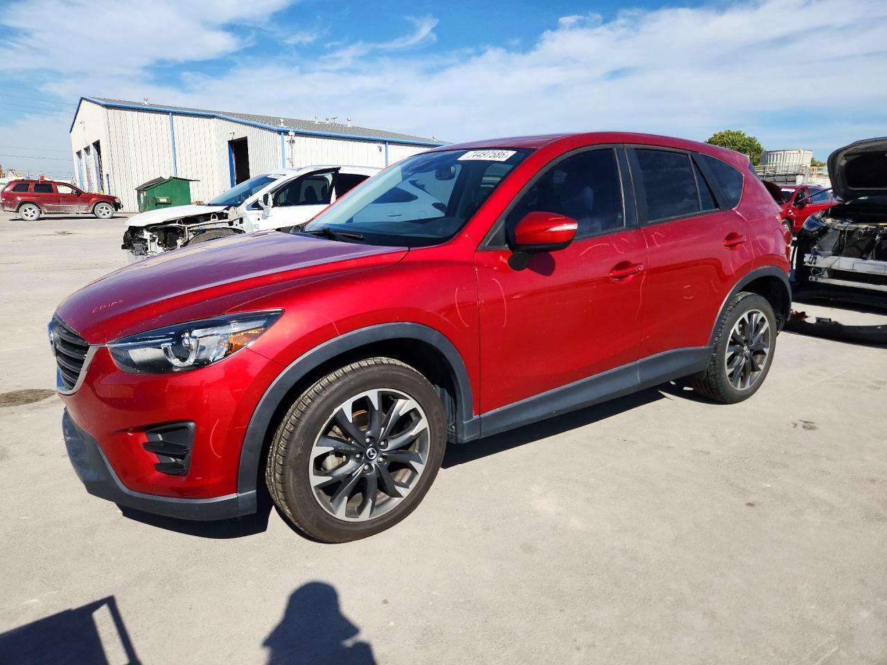 Vista de 2016 MAZDA CX 5 GT, ángulo 1