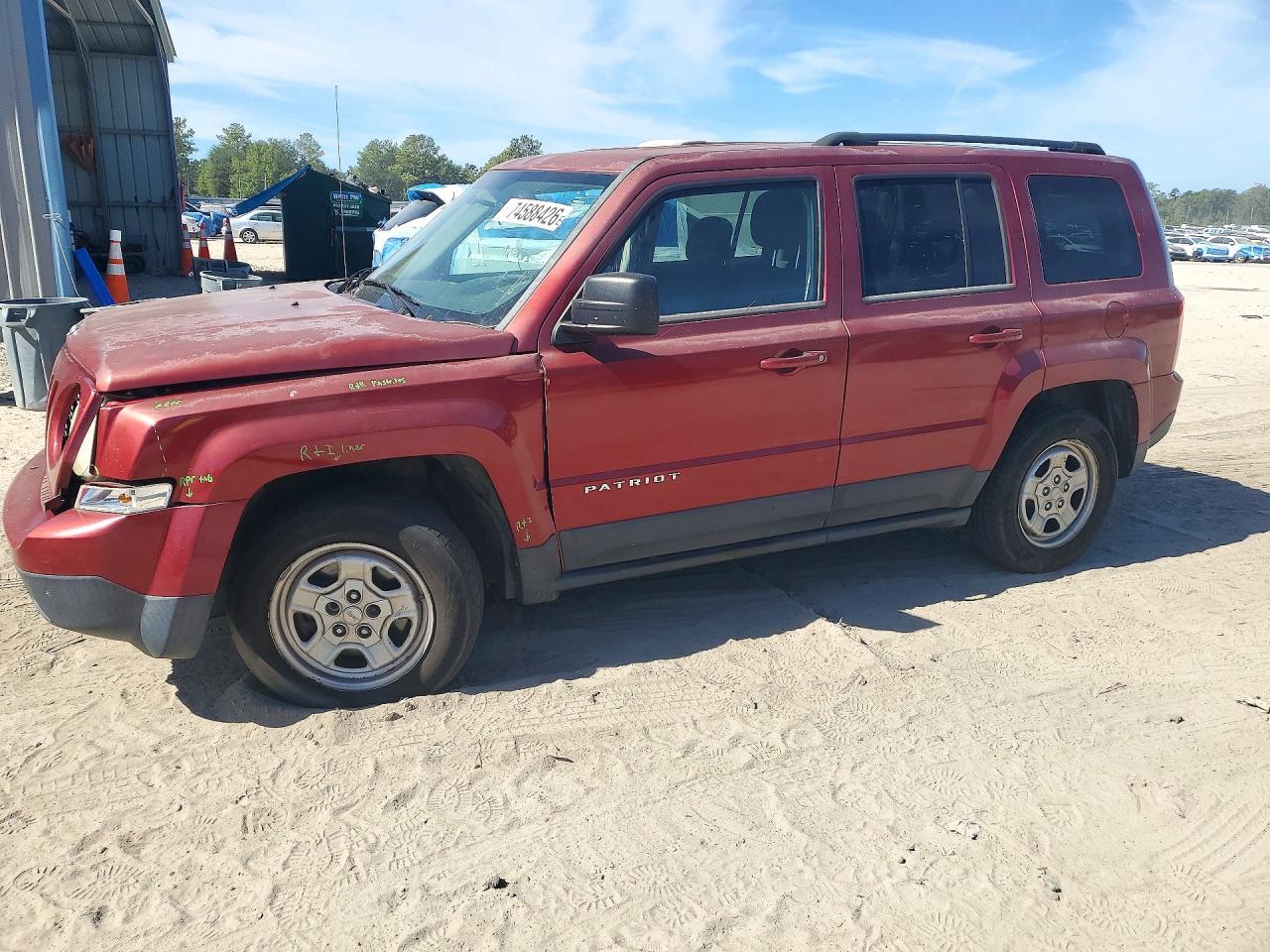 Вид 2012 JEEP PATRIOT SPORT, угол 1