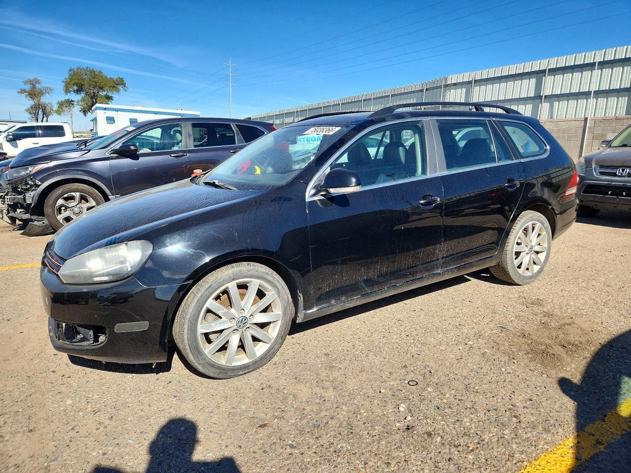 Vue de 2014 VOLKSWAGEN JETTA TDI, angle 1
