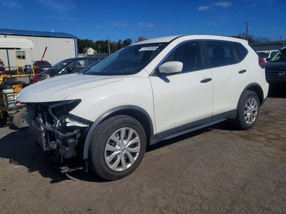 2017 NISSAN ROGUE S  