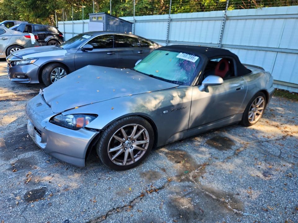 2005 HONDA S2000   