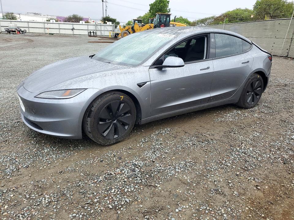 2025 TESLA MODEL 3   