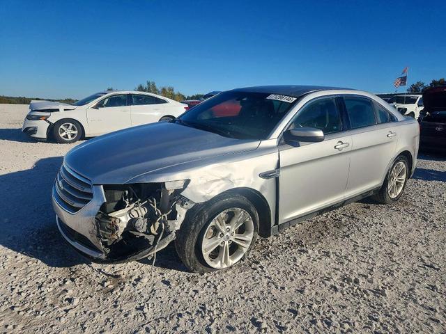 2015 FORD TAURUS SEL  