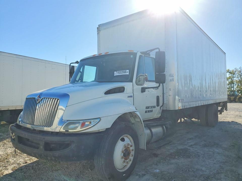 2012 INTERNATIONAL 4300 BOX TRUCK