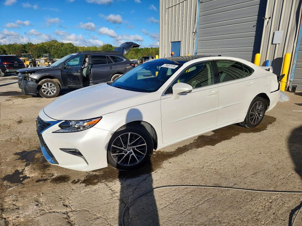 2017 LEXUS ES 350  
