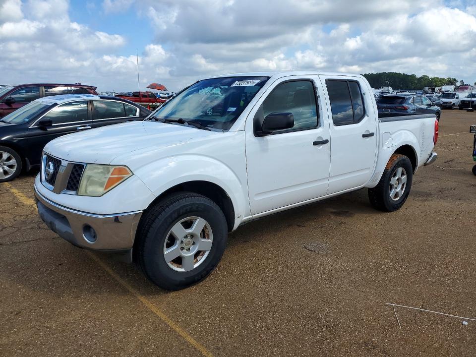 2006 NISSAN FRONTIER SE  