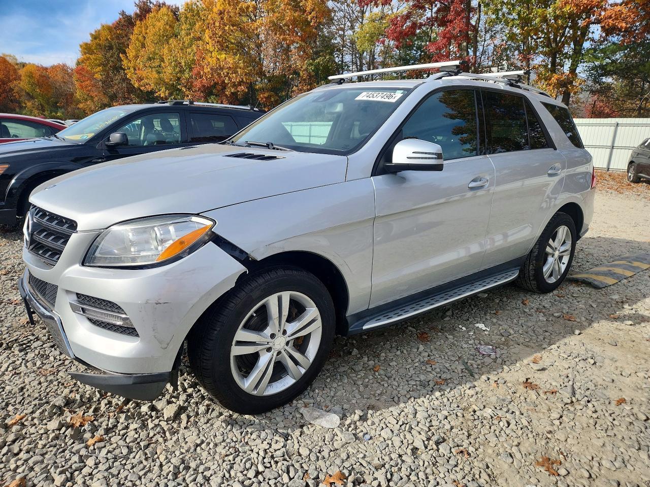 Vista de 2014 MERCEDES-BENZ ML 350 4MATIC, ángulo 1