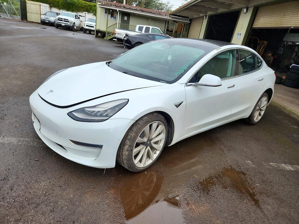 2018 TESLA MODEL 3   