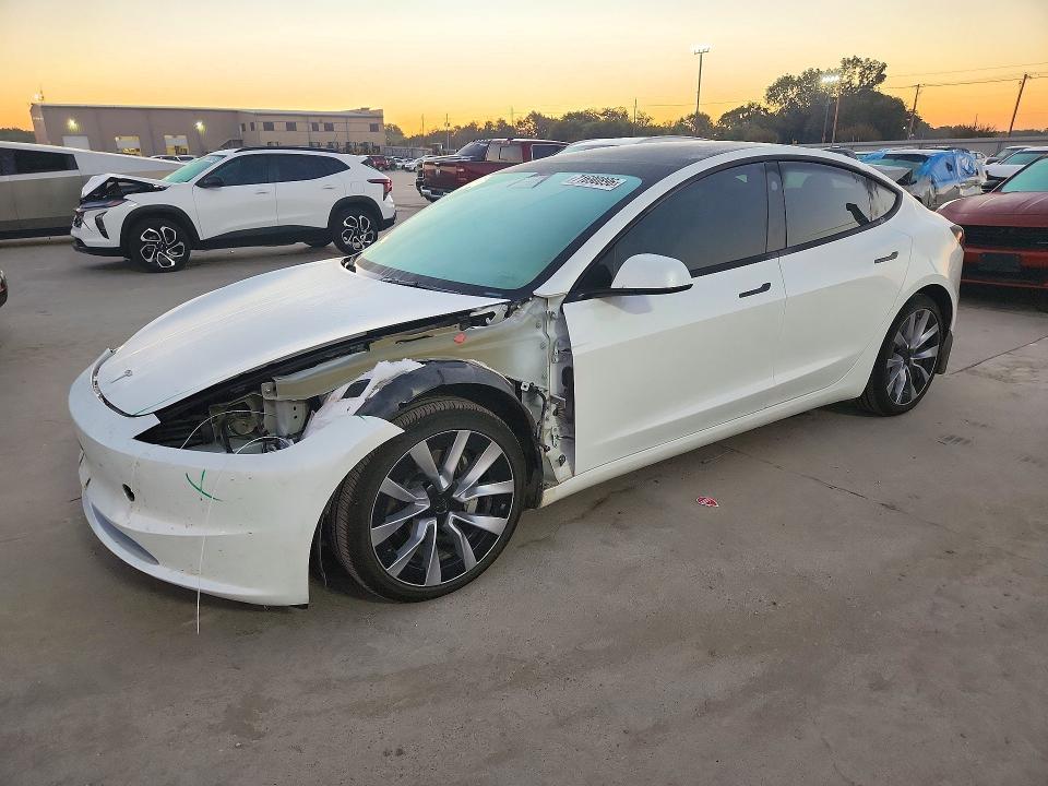 2024 TESLA MODEL 3   