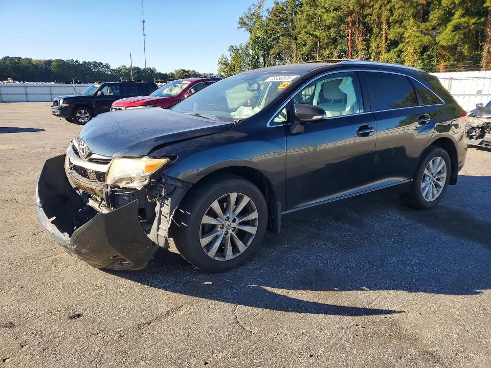 2013 TOYOTA VENZA LE  