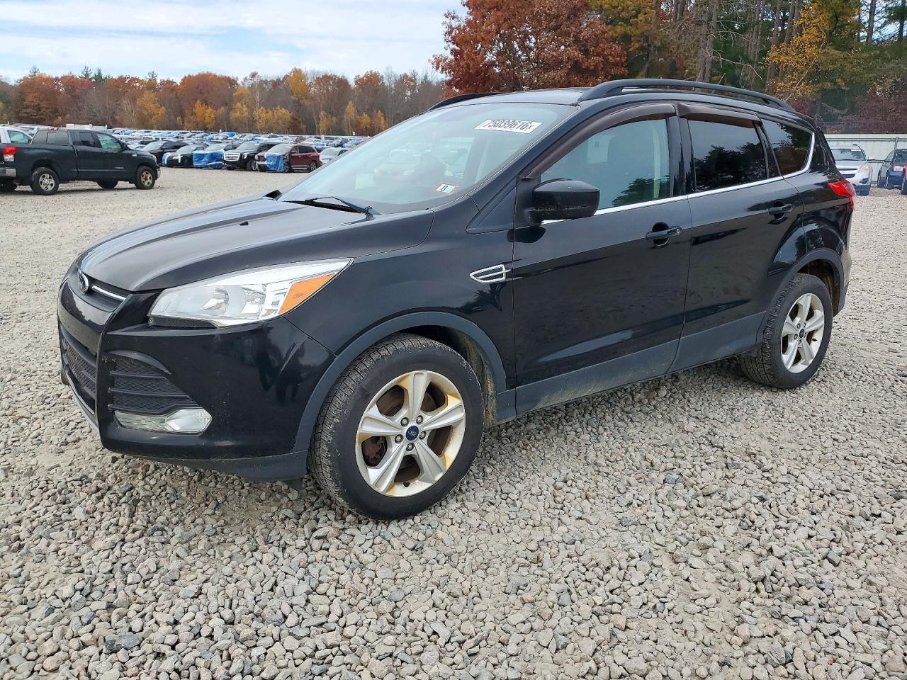 Vue de 2016 FORD ESCAPE SE, angle 1
