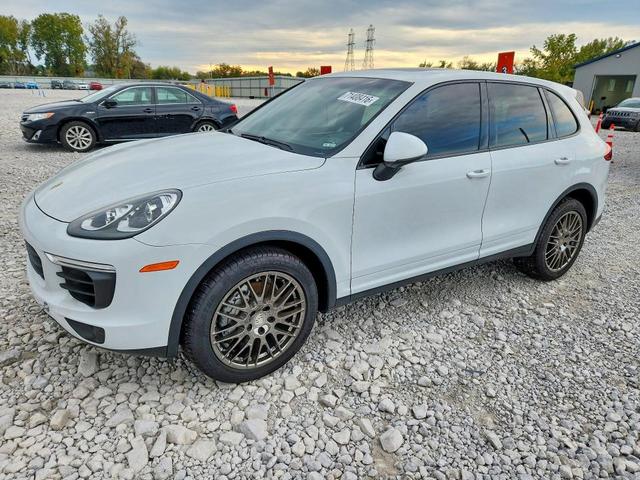 2016 PORSCHE CAYENNE S  