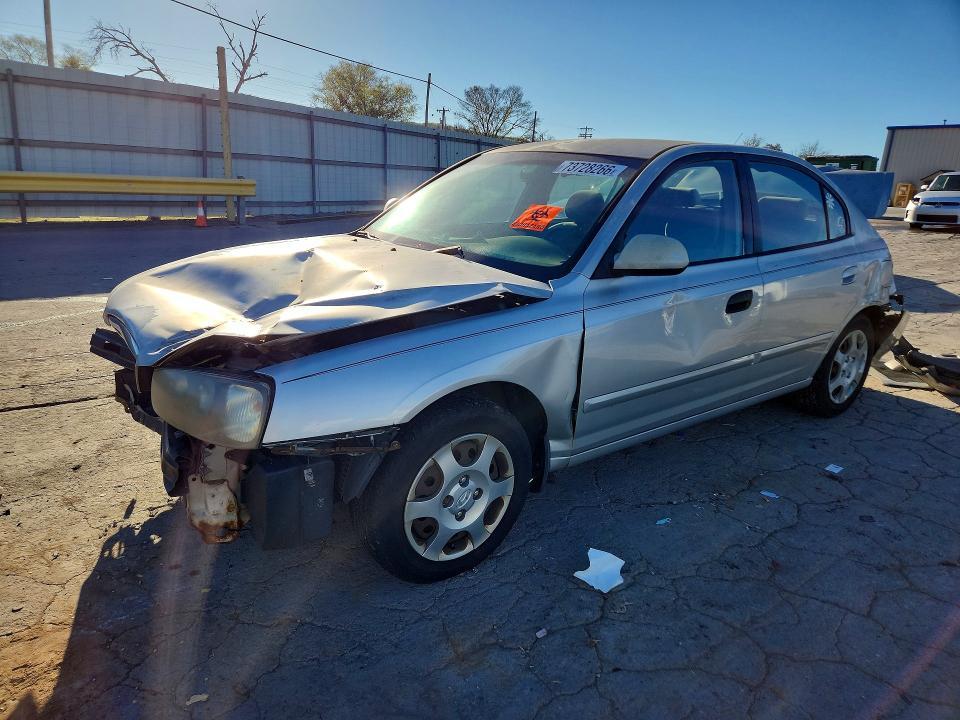 2001 HYUNDAI ELANTRA GLS  