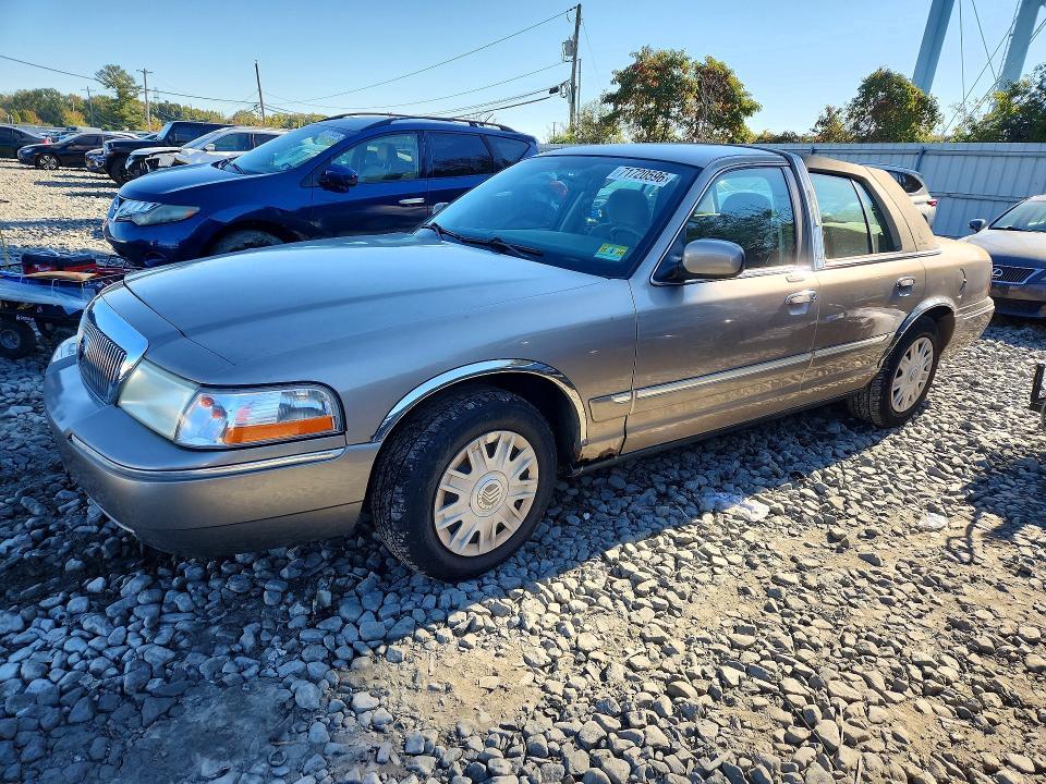 2004 MERCURY GRAND MARQUIS GS  