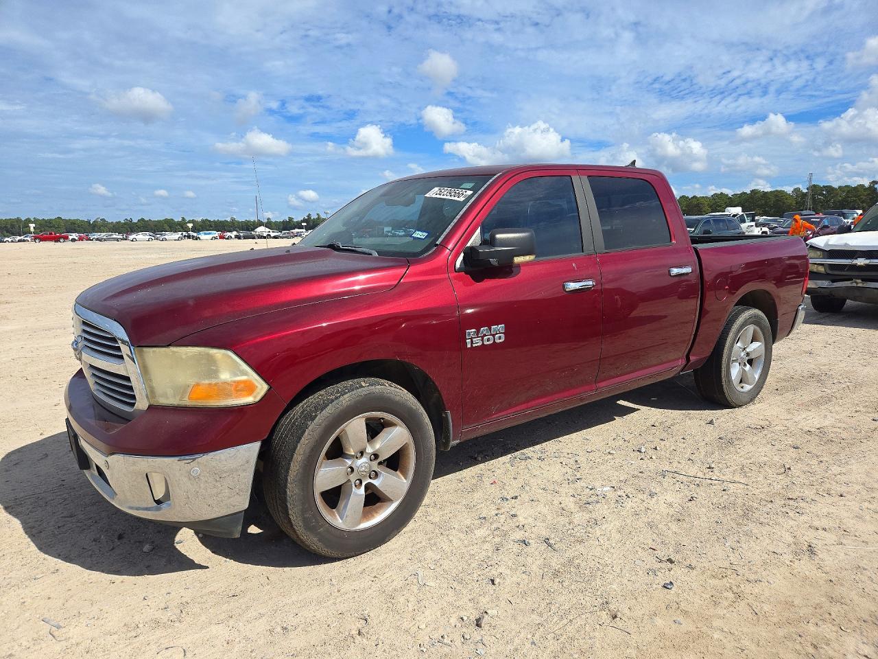 Vue de 2016 RAM 1500 SLT, angle 1