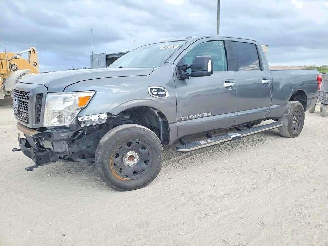 2016 NISSAN TITAN XD SV  