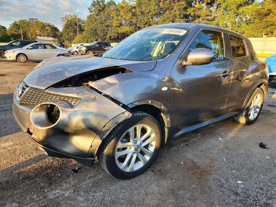 2013 NISSAN JUKE S  