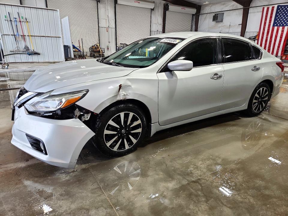 2017 NISSAN ALTIMA 25 SV  