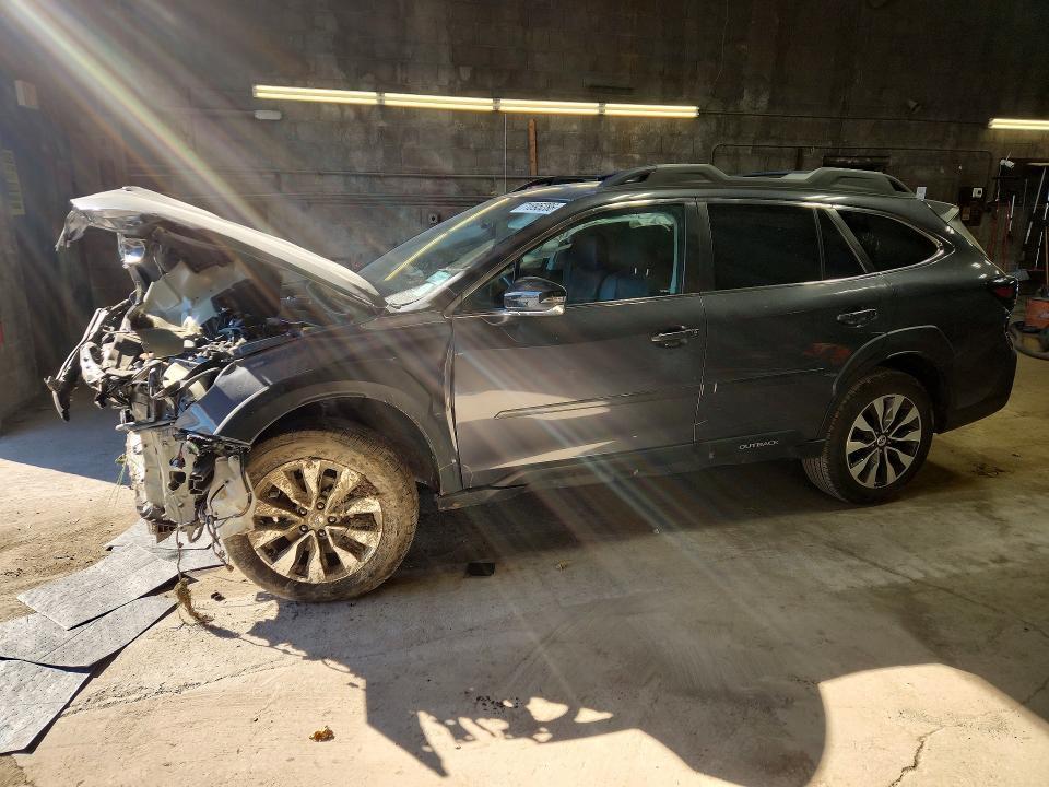 2023 SUBARU OUTBACK LIMITED  