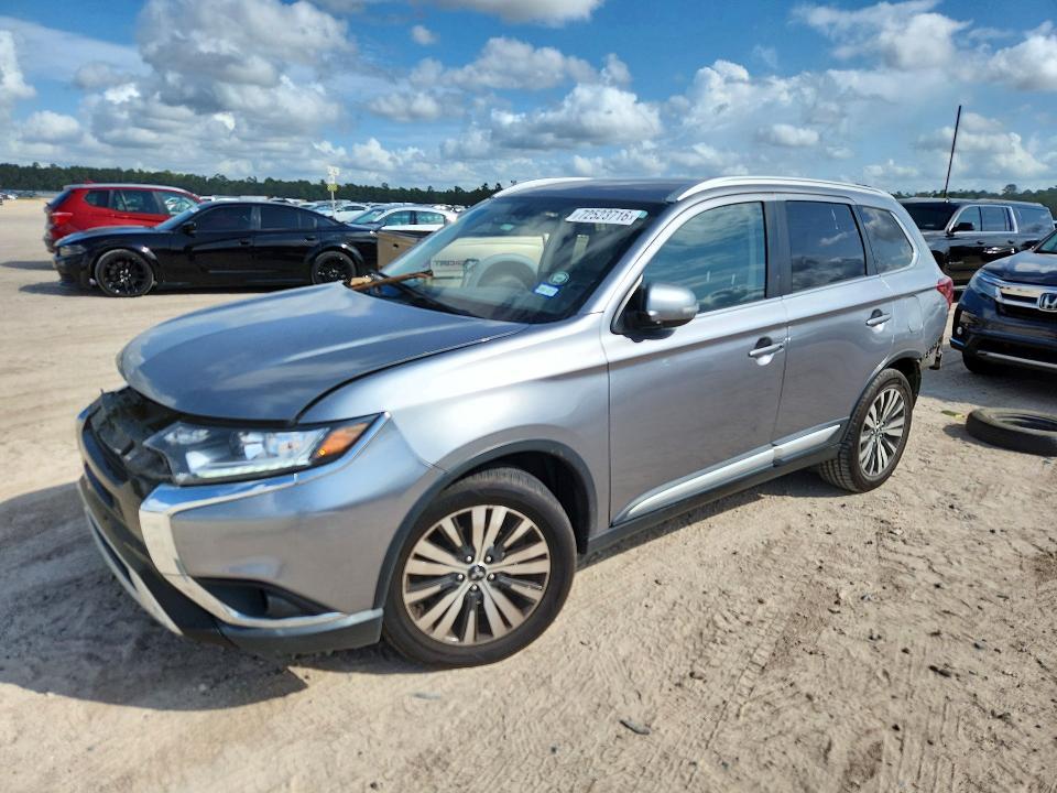 2019 MITSUBISHI OUTLANDER SE  