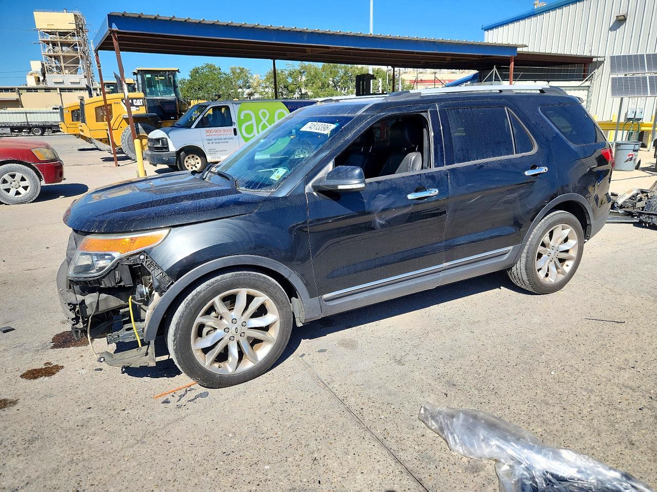 Vista de 2014 FORD EXPLORER LIMITED, ángulo 1