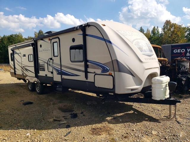 2014 CROSS ROADS SUNSET RESERVE CAMPER