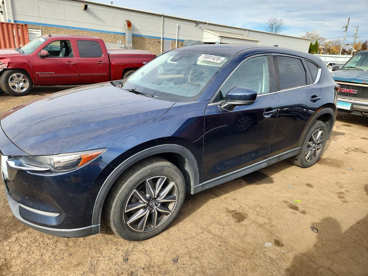 منظر 2018 MAZDA CX 5 TOURING، زاوية 1