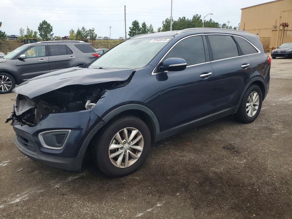 2017 KIA SORENTO LX  