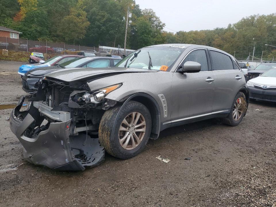 2009 INFINITI FX35 BASE  