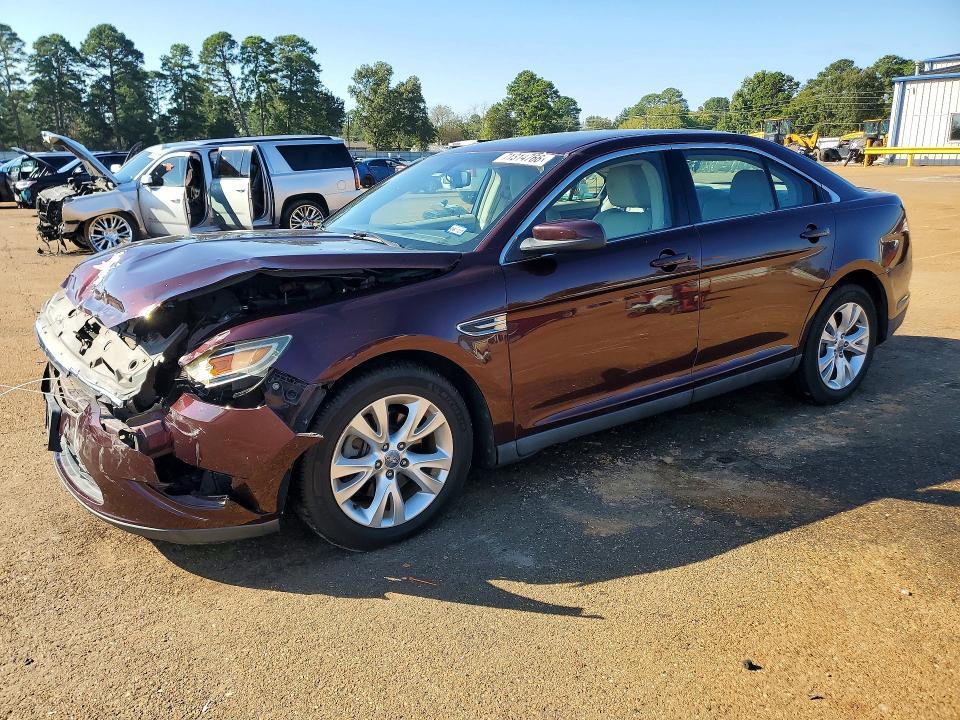 2011 FORD TAURUS SEL  