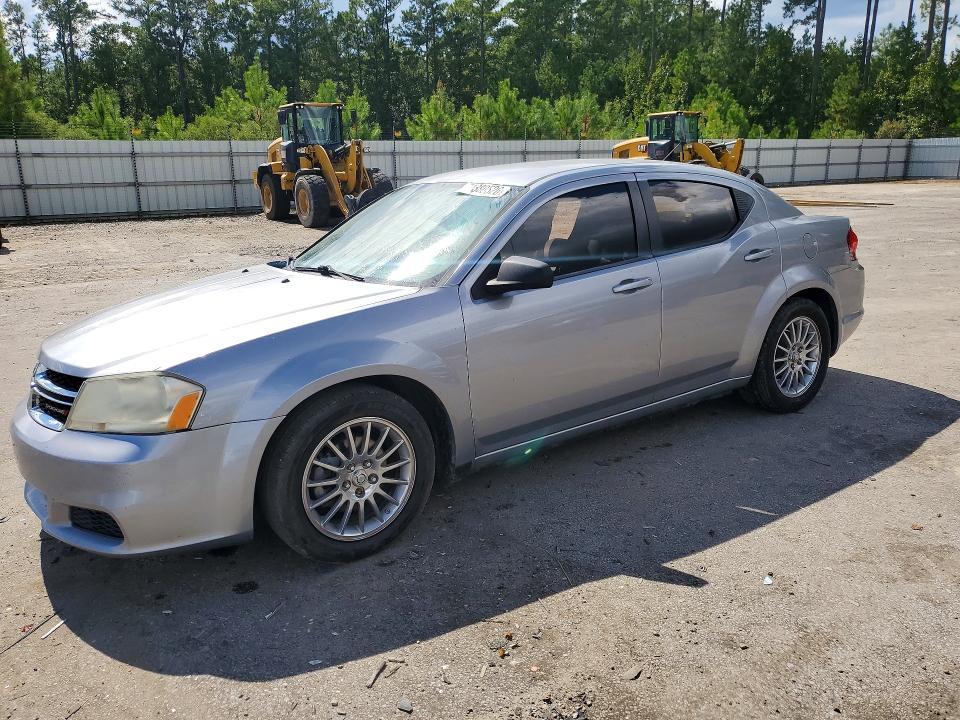 2014 DODGE AVENGER SE  