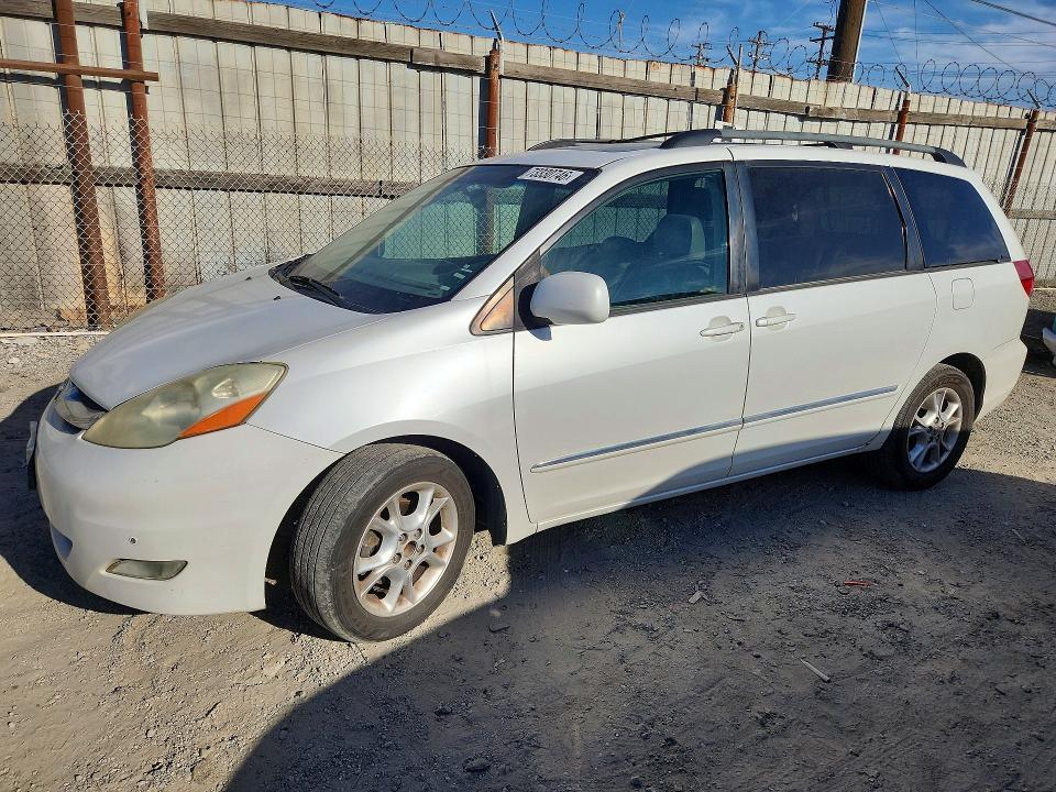 2006 TOYOTA SIENNA XLE LIMITED 7 PASSENGER  