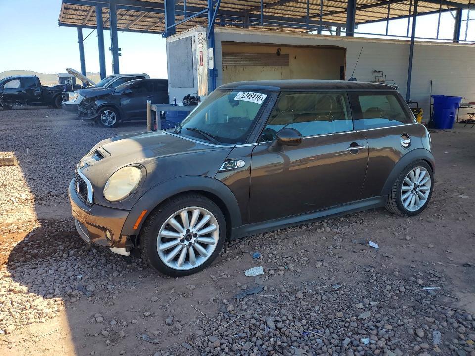 2010 MINI COOPER S  