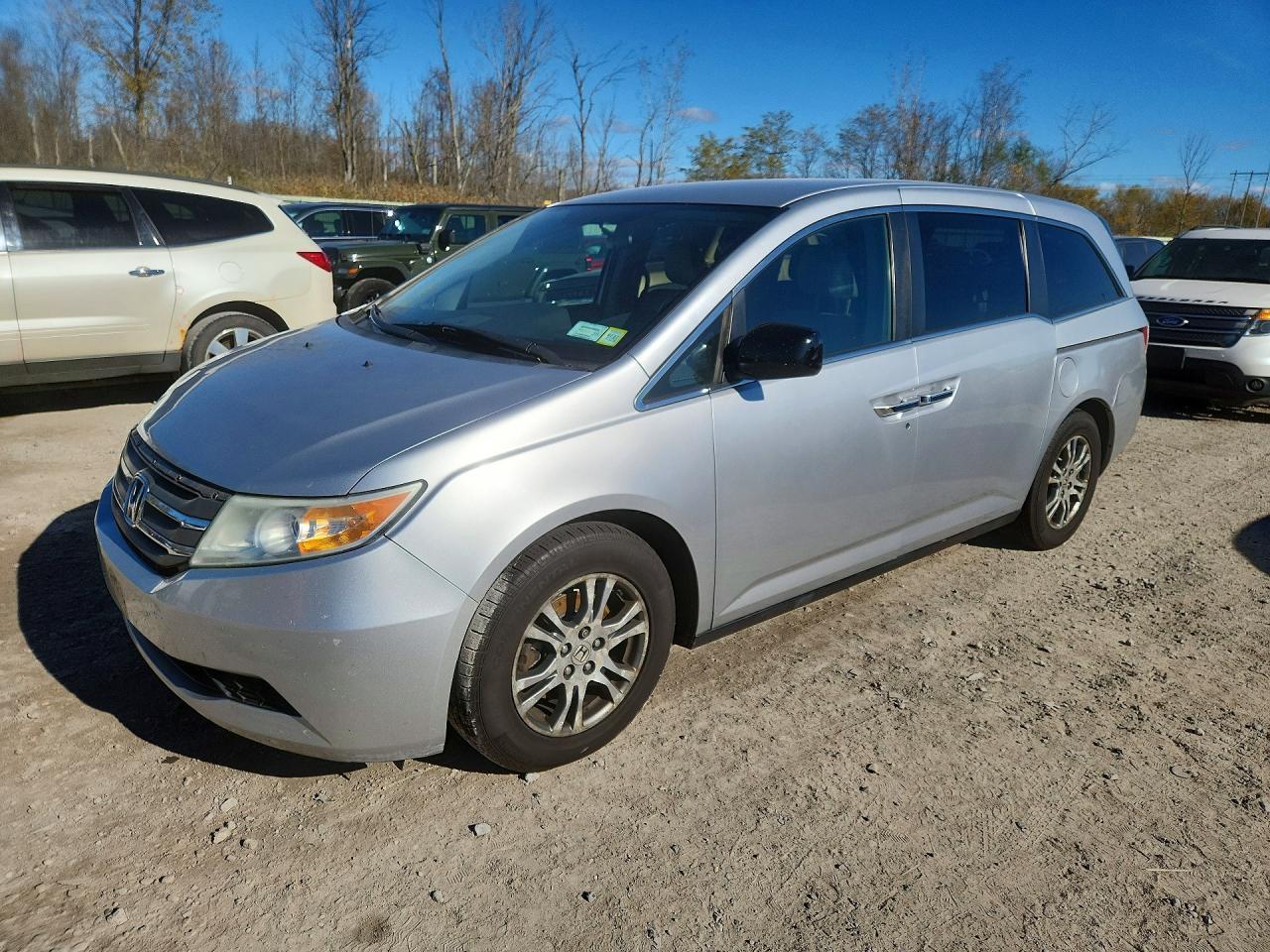 Vue de 2013 HONDA ODYSSEY EX, angle 1