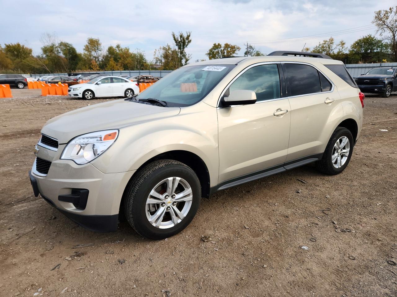 Вид 2010 CHEVROLET EQUINOX LT, угол 1