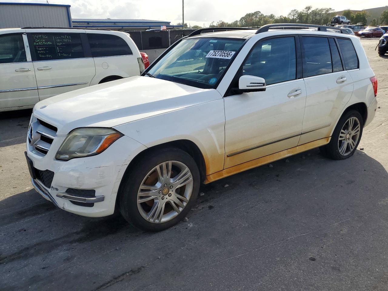 Vista de 2015 MERCEDES-BENZ GLK 350 4MATIC, ángulo 1