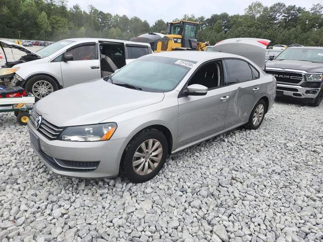 2013 VOLKSWAGEN PASSAT S  