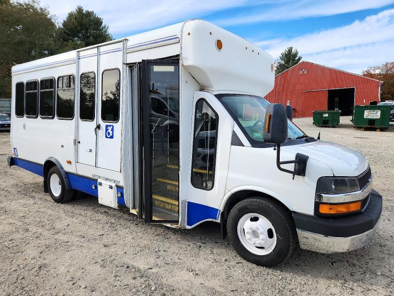 2016 CHEVROLET EXPRESS G4500   