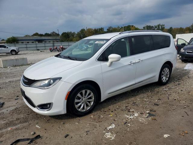 2019 CHRYSLER PACIFICA