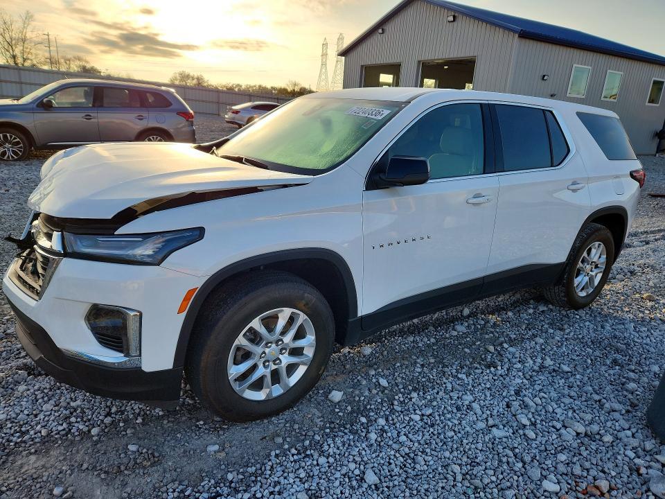 2023 CHEVROLET TRAVERSE LS  